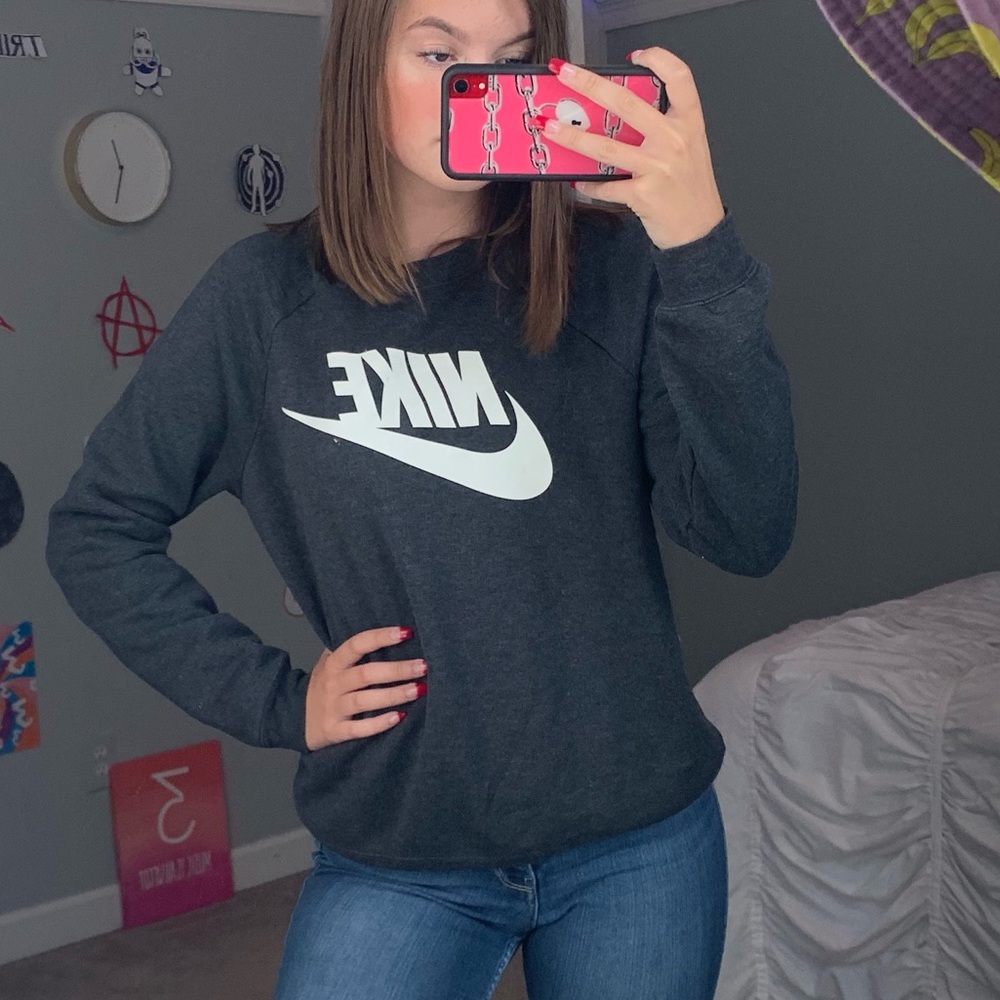 Nike sweatshirt